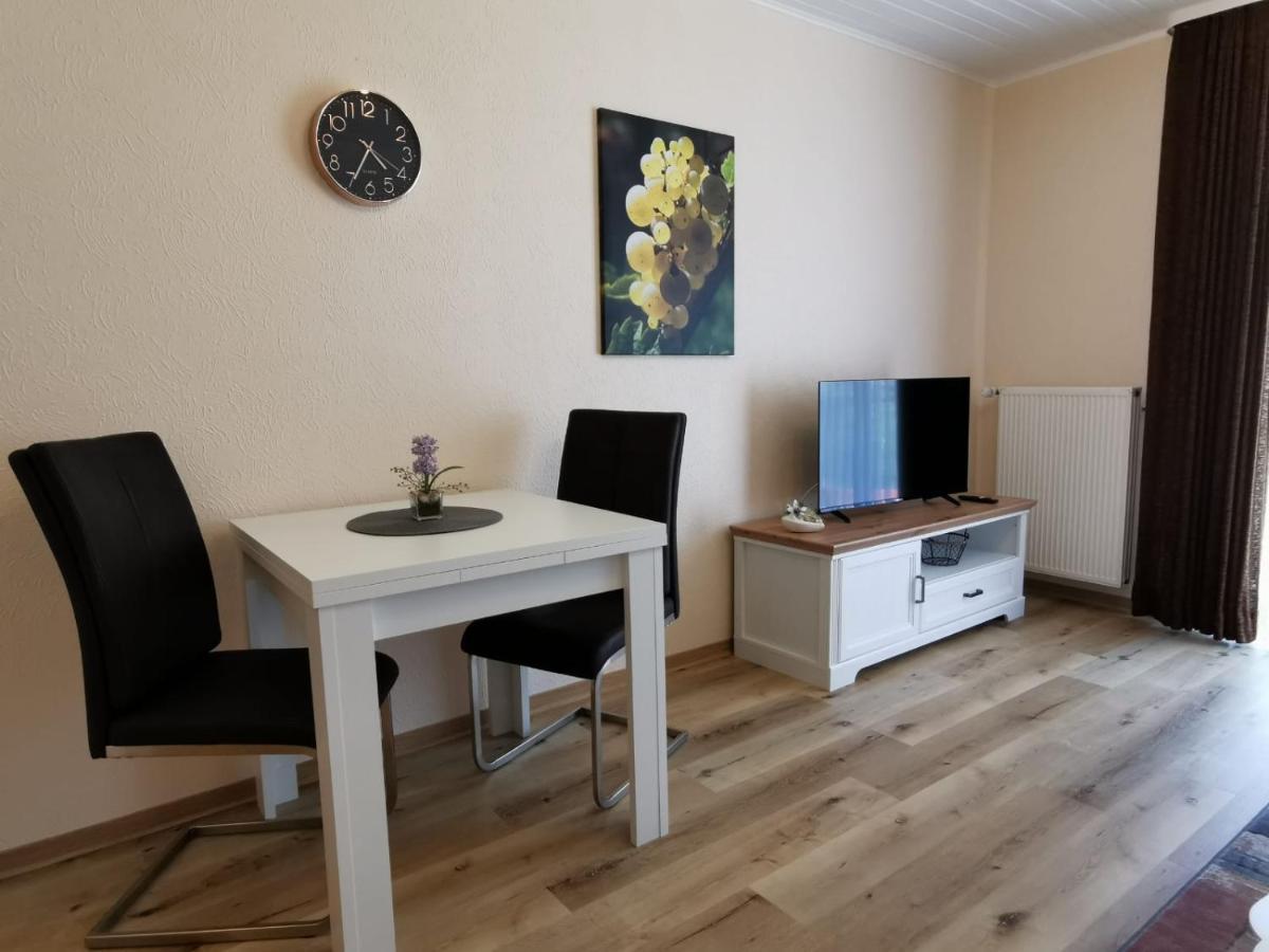 Haus Weingarten Appartements-Zimmer Ernst Exterior photo